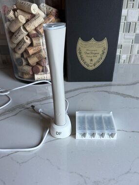 DermaFlash Luxe Device and blades